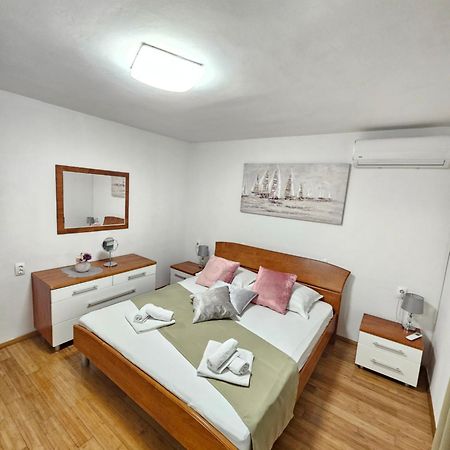 Apartments Iva Makarska Exterior foto