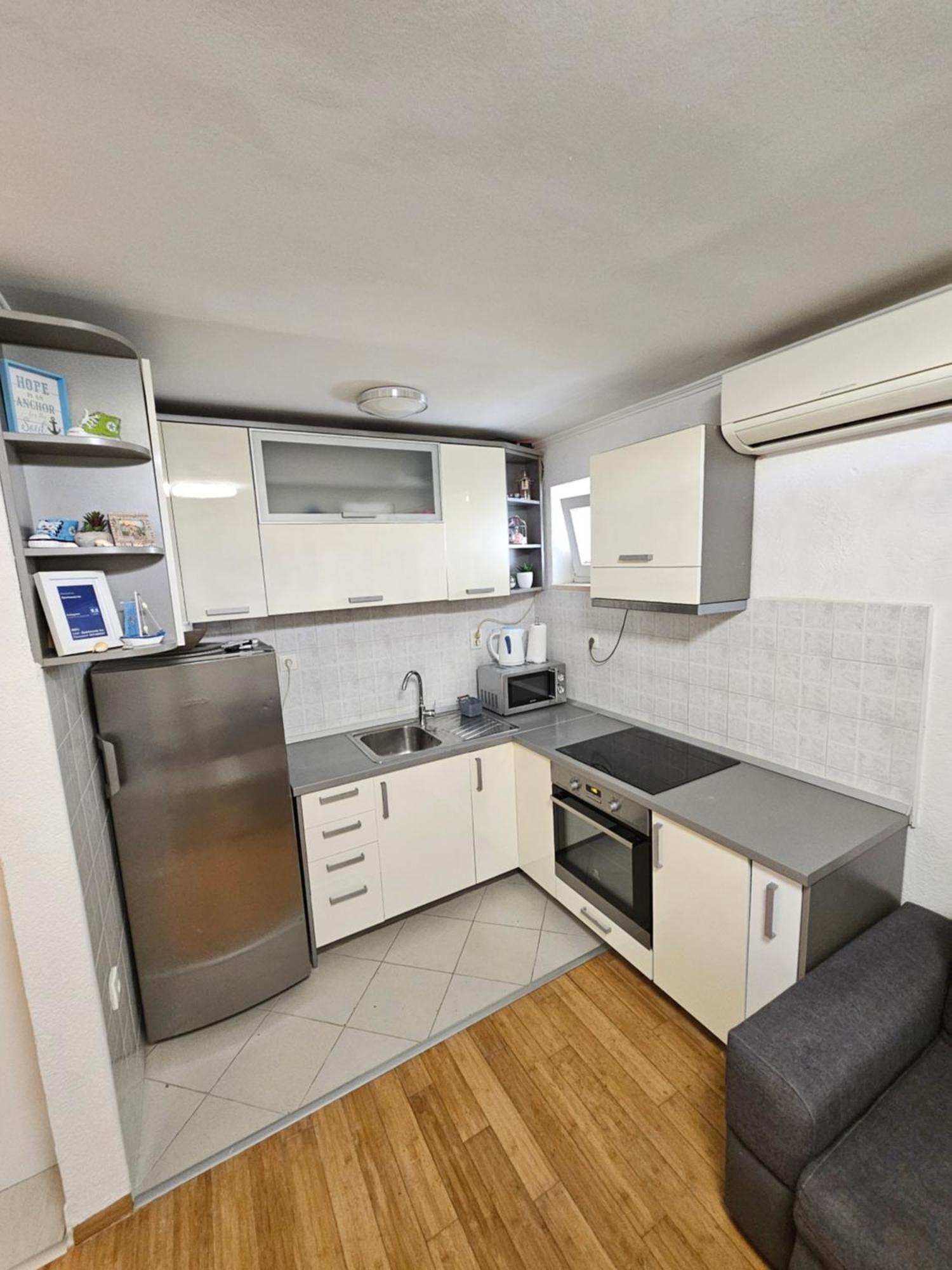 Apartments Iva Makarska Exterior foto